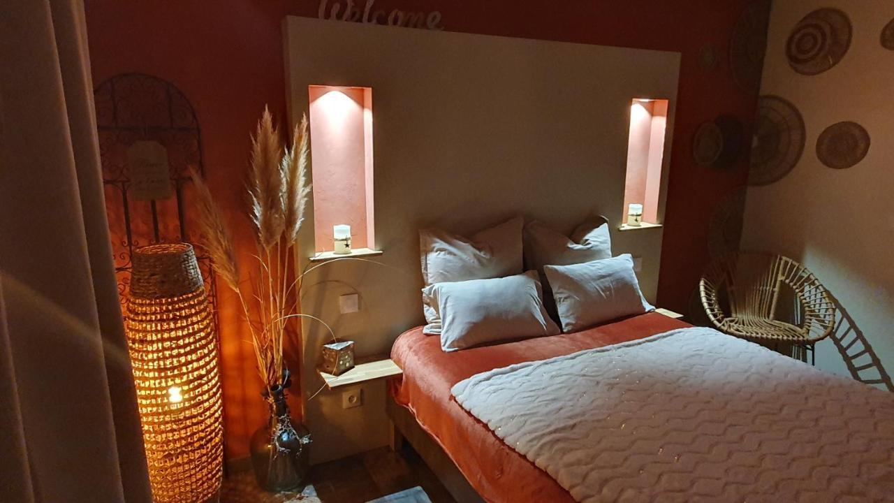 Bed and Breakfast Le Petit Coin De Provence Beaucaire  Exterior foto